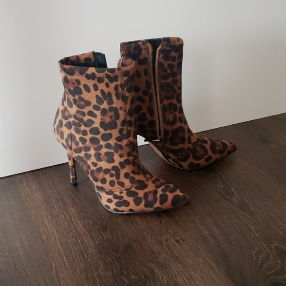 Jessica Simpson Shoes - Jessica Simpson Lailra booties